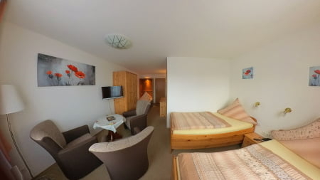 Dreibettzimmer1